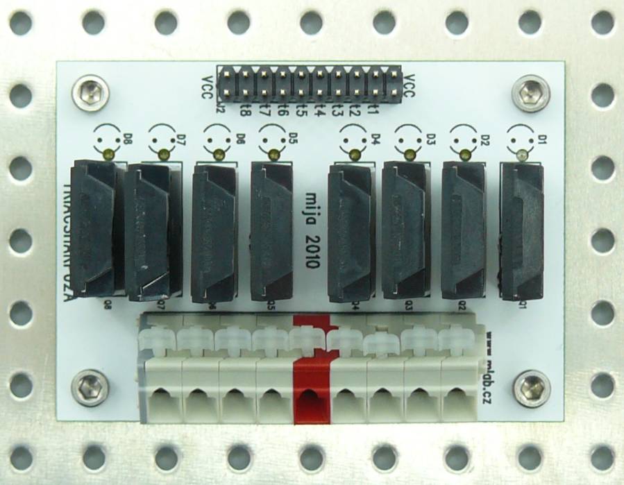 triacsharp02a_small_top.jpg triacsharp02a_small_top.jpg